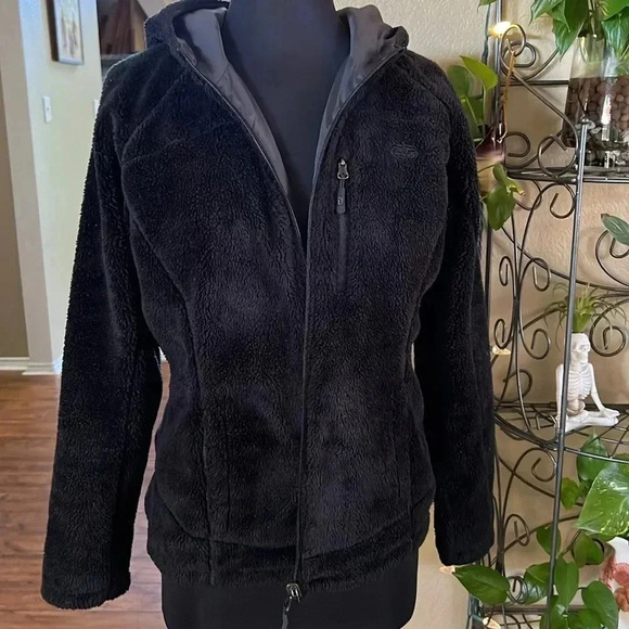 New CB Reverable Jacket - Picture 6 of 8